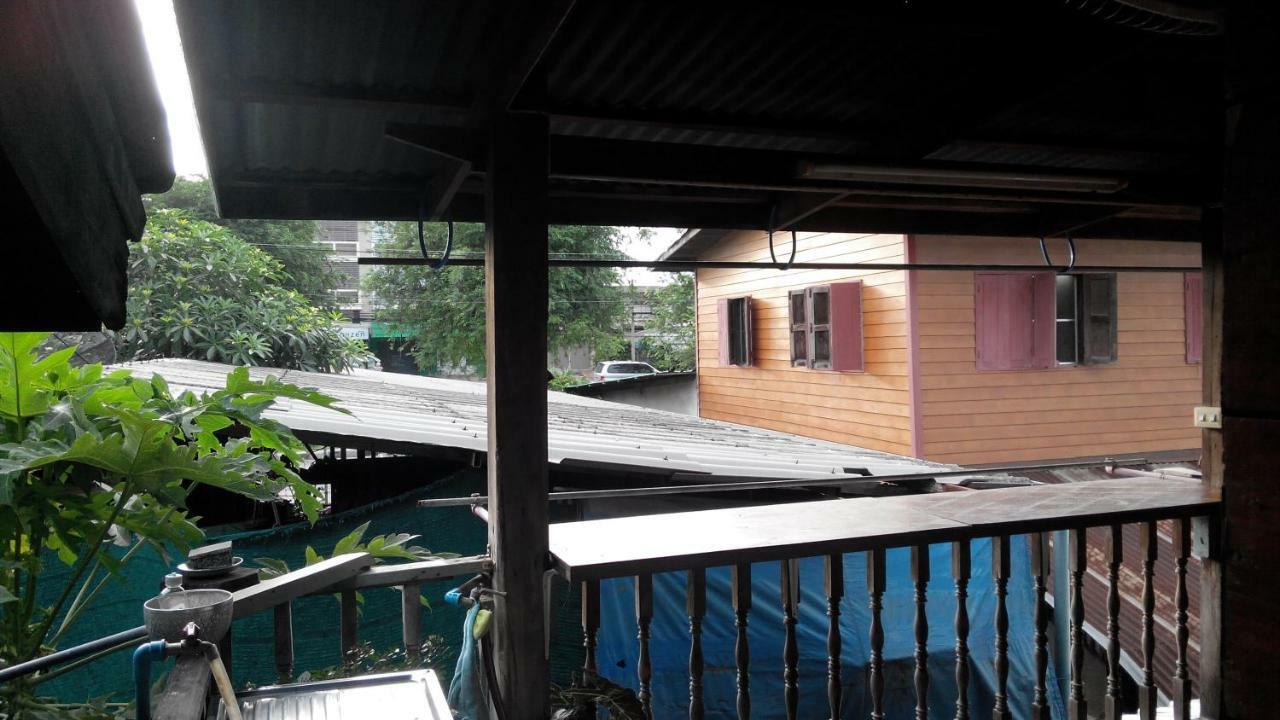 Ray Nu Guest House Пра Након Си Аютая Екстериор снимка